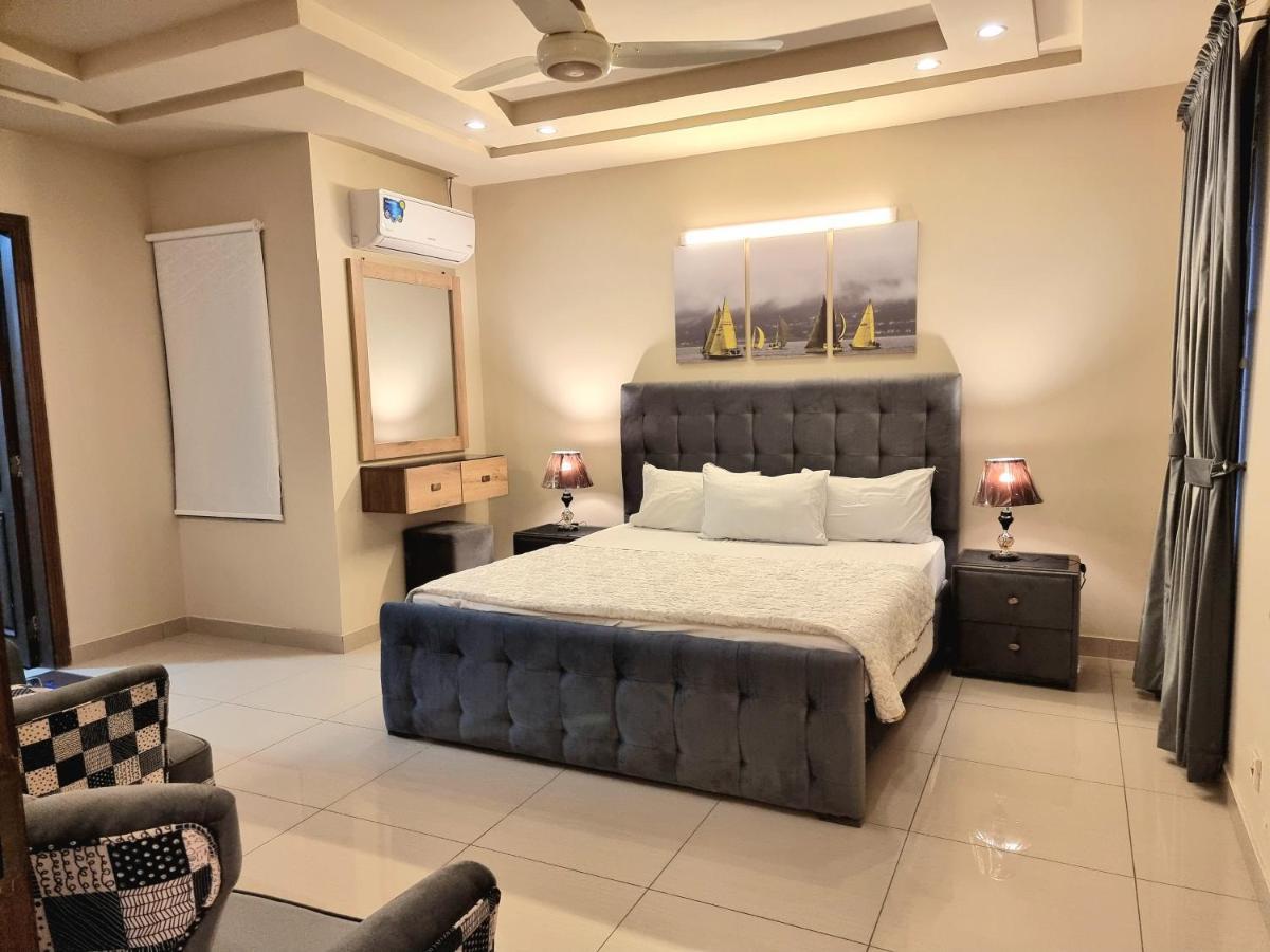 The Millenial Apartments & Suites Bahria Town Rawalpindi Eksteriør bilde