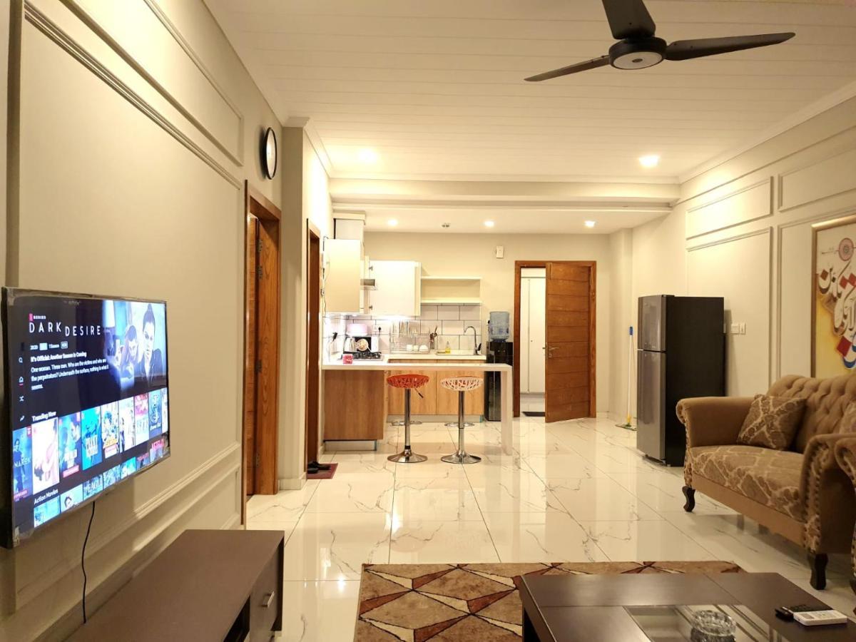 The Millenial Apartments & Suites Bahria Town Rawalpindi Eksteriør bilde